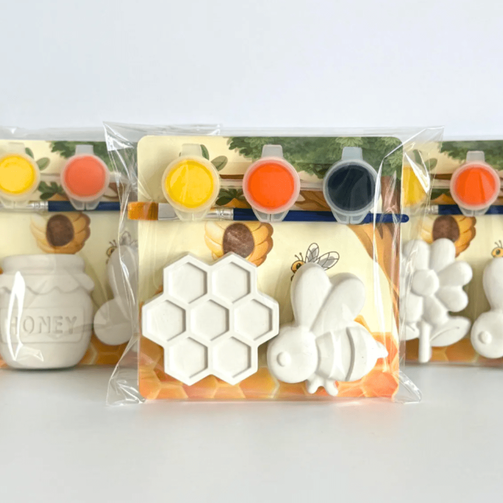 Bee Paint Kit - McDonald Publishing House