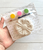 Flower Paint Kit - McDonald Publishing House