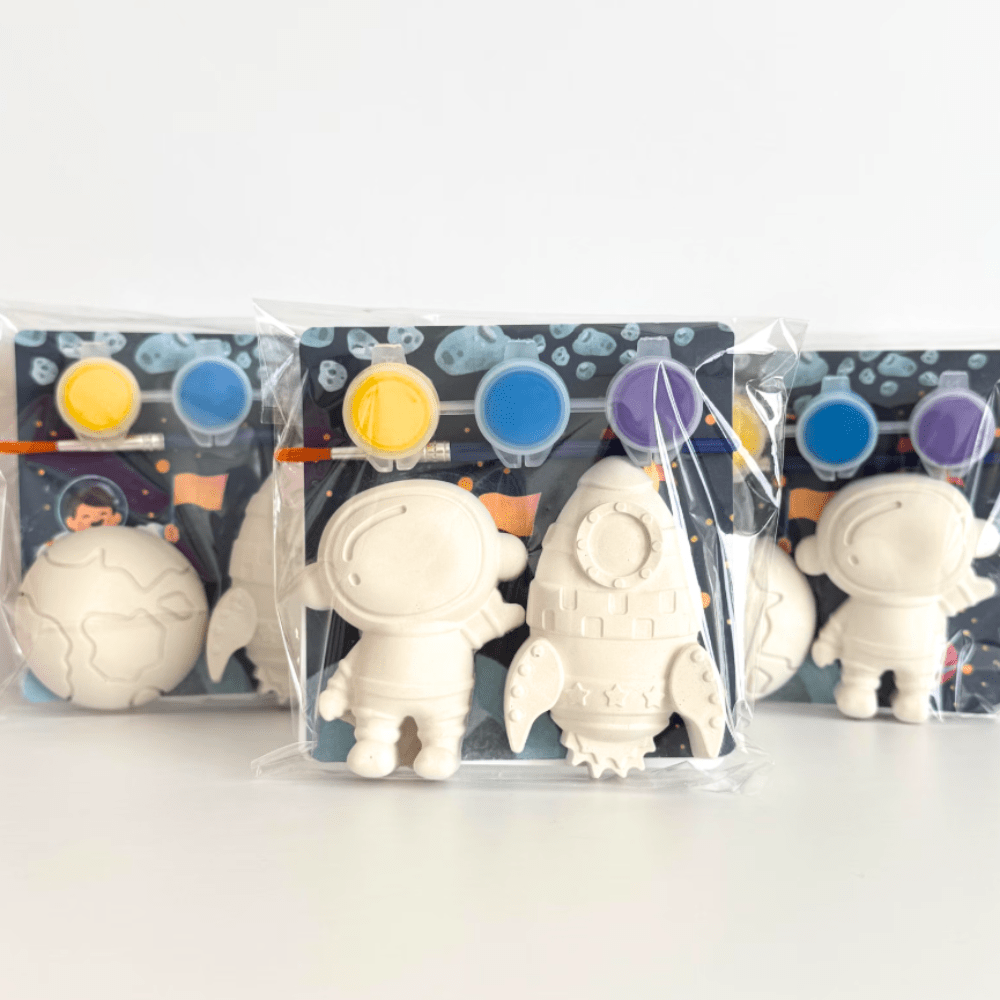 Space Paint Kit - McDonald Publishing House