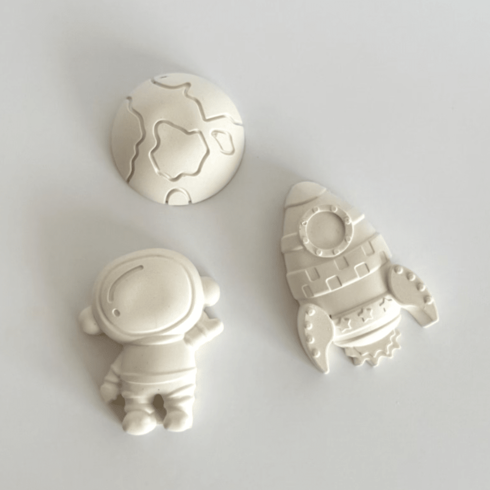 Space Paint Kit - McDonald Publishing House